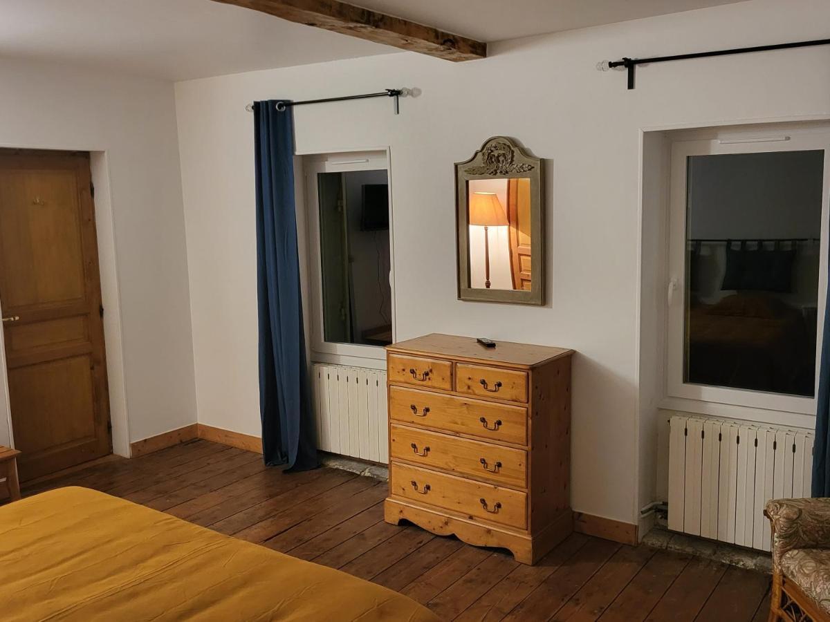 Domaine De La Sarrotte Bed & Breakfast Saugon ภายนอก รูปภาพ