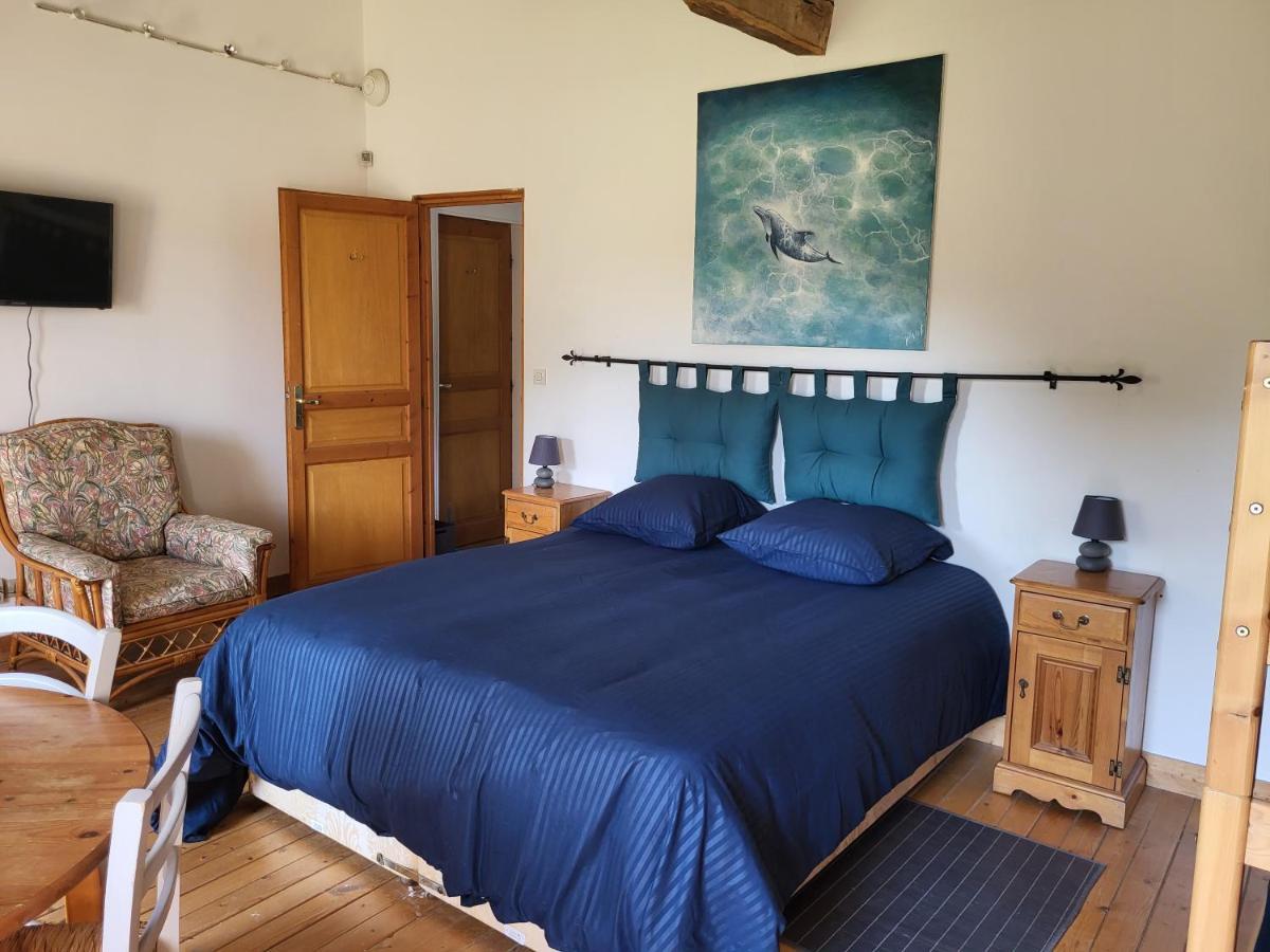 Domaine De La Sarrotte Bed & Breakfast Saugon ภายนอก รูปภาพ
