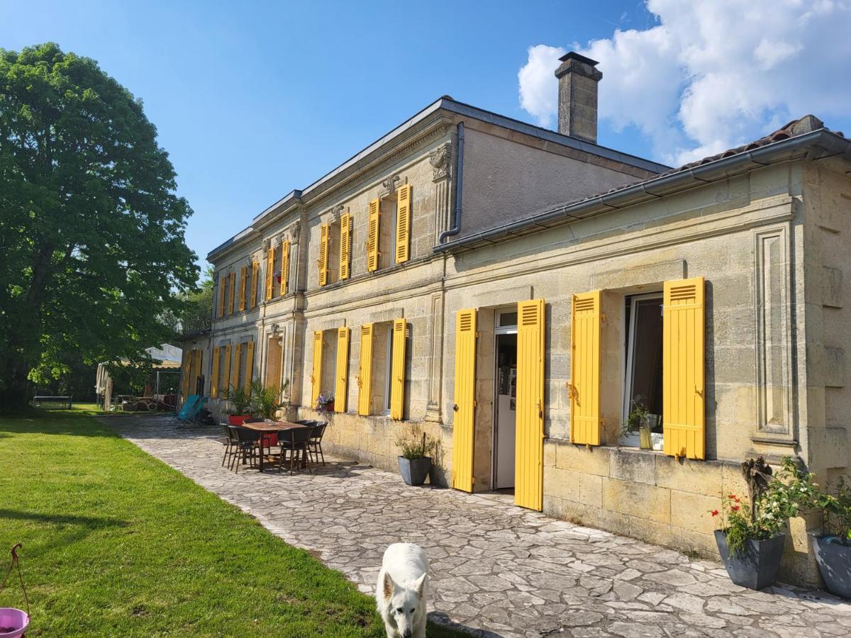 Domaine De La Sarrotte Bed & Breakfast Saugon ภายนอก รูปภาพ