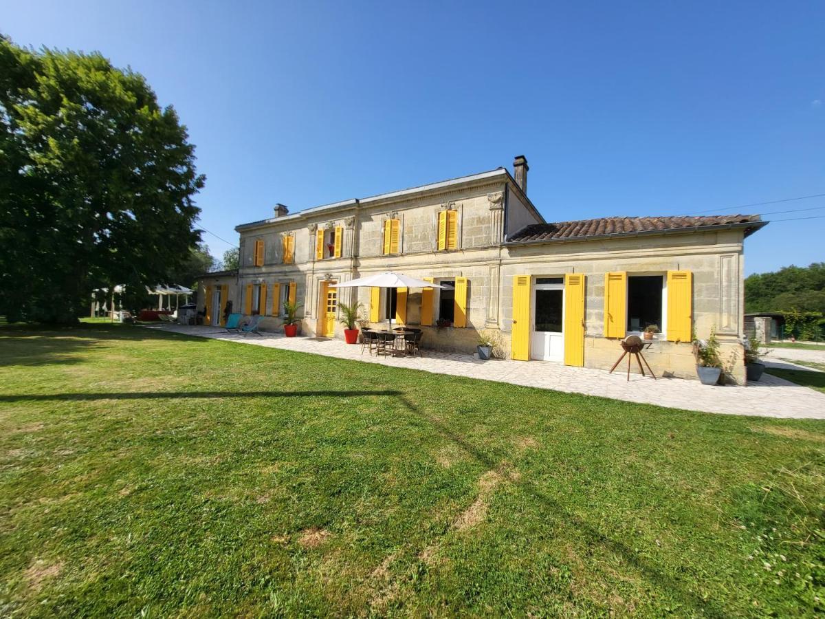 Domaine De La Sarrotte Bed & Breakfast Saugon ภายนอก รูปภาพ