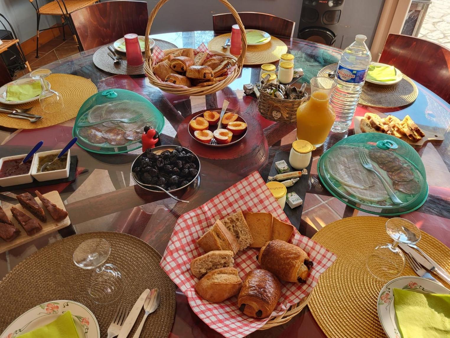 Domaine De La Sarrotte Bed & Breakfast Saugon ภายนอก รูปภาพ